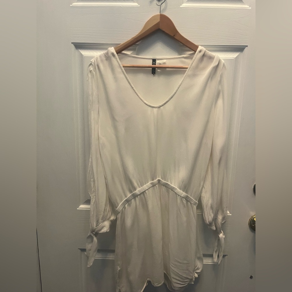 PRE-OWNED SOLUNA SWIM WOMEN'S COVERUP- IVORY- MEDIUM